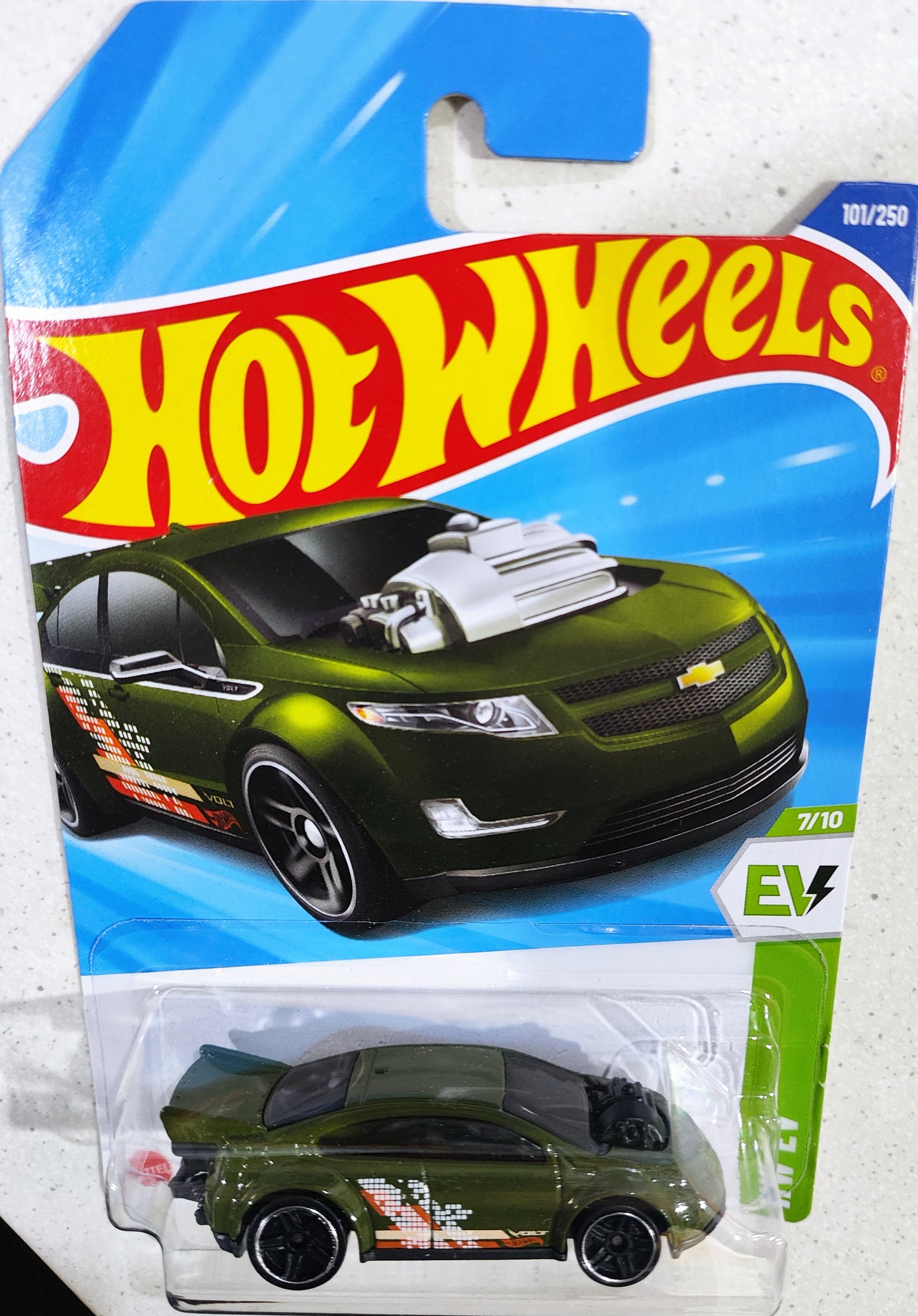 2025 HOT WHEELS New CHEVY SUPER VOLT #101/250 (Green #7/10 HW EV